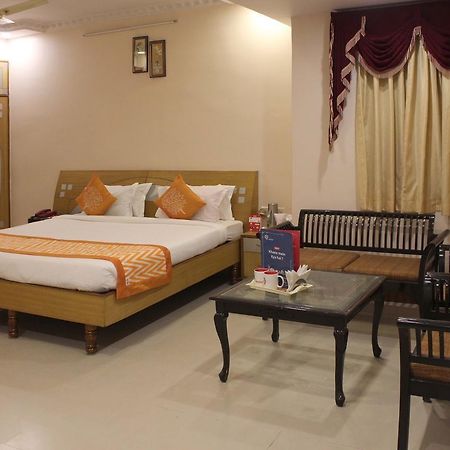 Hotel Kuber Palace Ранчі Екстер'єр фото